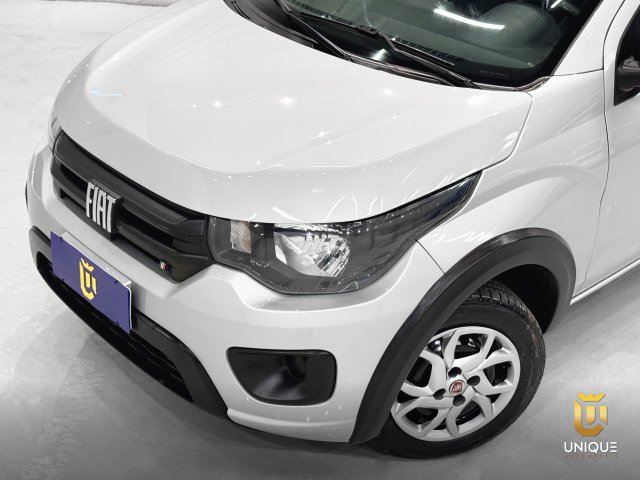 Fiat Mobi 1.0 EVO FLEX LIKE. MANUAL 2021 prata à venda na Unique Automóveis em Indaiatuba — foto 4