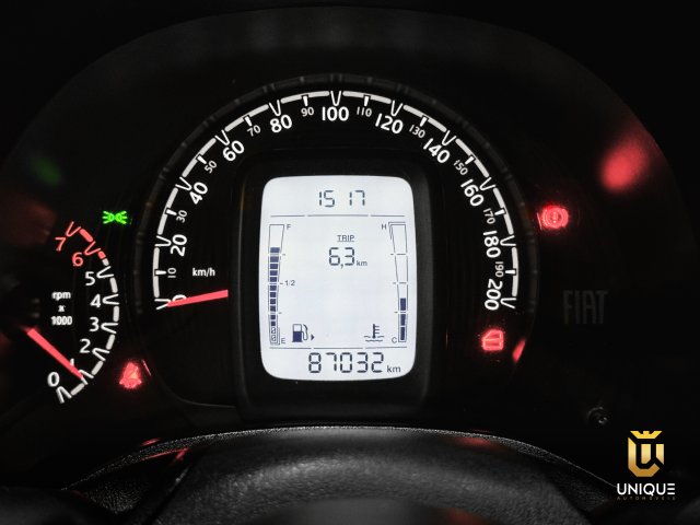 Fiat Mobi 1.0 EVO FLEX LIKE. MANUAL 2021 prata à venda na Unique Automóveis em Indaiatuba — foto 14