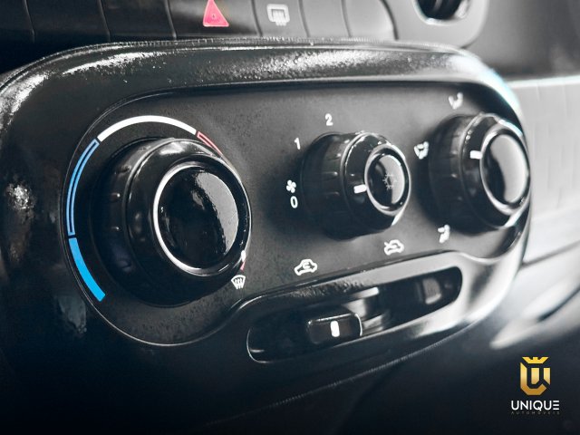Fiat Mobi 1.0 EVO FLEX LIKE. MANUAL 2021 prata à venda na Unique Automóveis em Indaiatuba — foto 17