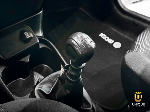 Fiat Mobi 1.0 EVO FLEX LIKE. MANUAL 2021 prata à venda na Unique Automóveis em Indaiatuba — foto 18