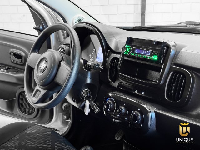 Fiat Mobi 1.0 EVO FLEX LIKE. MANUAL 2021 prata à venda na Unique Automóveis em Indaiatuba — foto 20