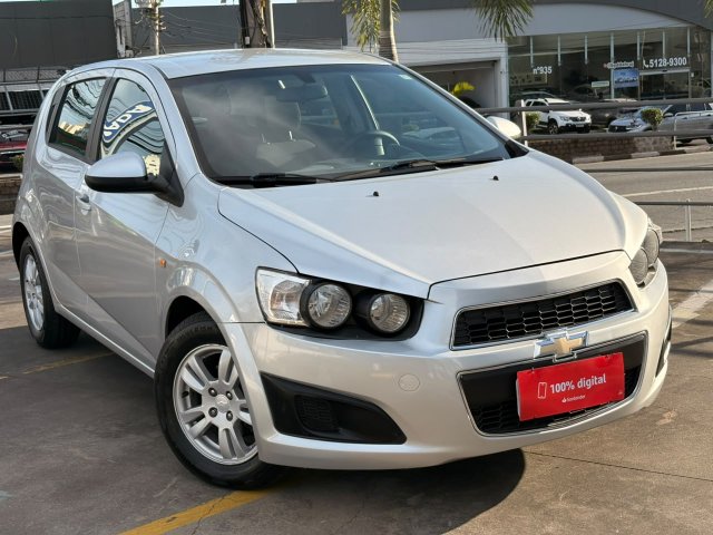 foto do veículo Chevrolet Sonic   1.6 LT 16V FLEX 4P MANUAL