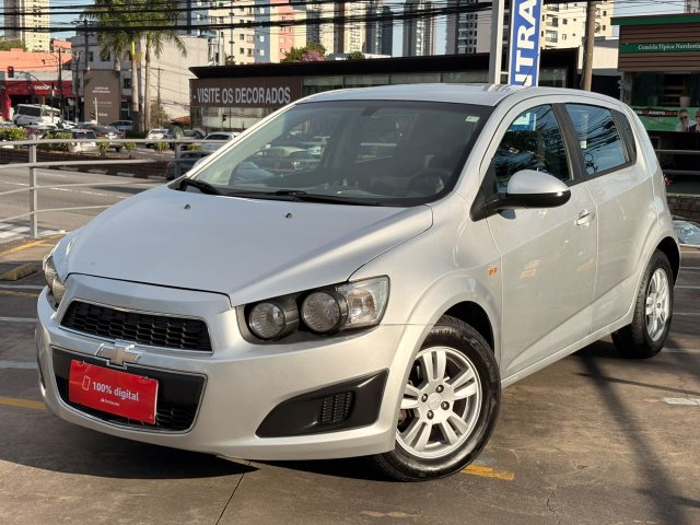 foto do veículo Chevrolet Sonic   1.6 LT 16V FLEX 4P MANUAL