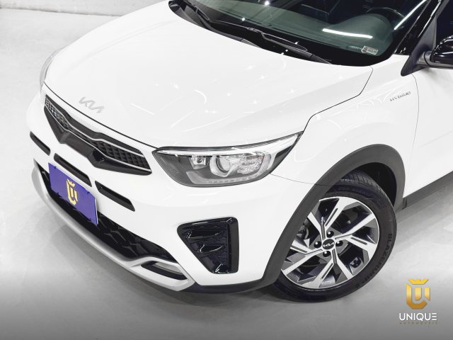 Kia Stonic 1.0 TGDI MHEV SX AUTOMÁTICO 2021/2022 branco à venda na Unique Automóveis em Indaiatuba — foto 4