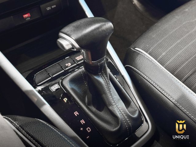 Kia Stonic 1.0 TGDI MHEV SX AUTOMÁTICO 2021/2022 branco à venda na Unique Automóveis em Indaiatuba — foto 17