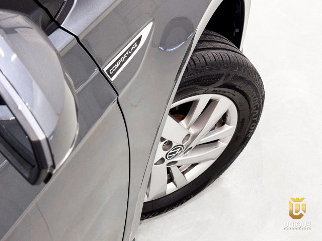 Volkswagen Polo 1.0 170 TSI COMFORTLINE AUTOMÁTICO 2023/2024 cinza à venda na Unique Automóveis em Indaiatuba — foto 5