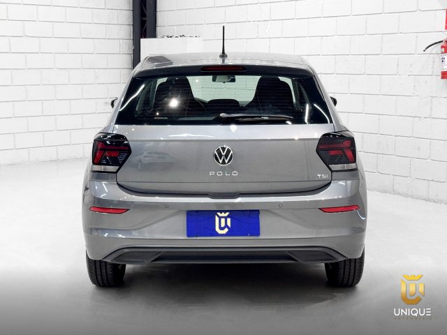Volkswagen Polo 1.0 170 TSI COMFORTLINE AUTOMÁTICO 2023/2024 cinza à venda na Unique Automóveis em Indaiatuba — foto 8
