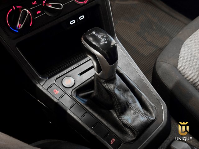 Volkswagen Polo 1.0 170 TSI COMFORTLINE AUTOMÁTICO 2023/2024 cinza à venda na Unique Automóveis em Indaiatuba — foto 18