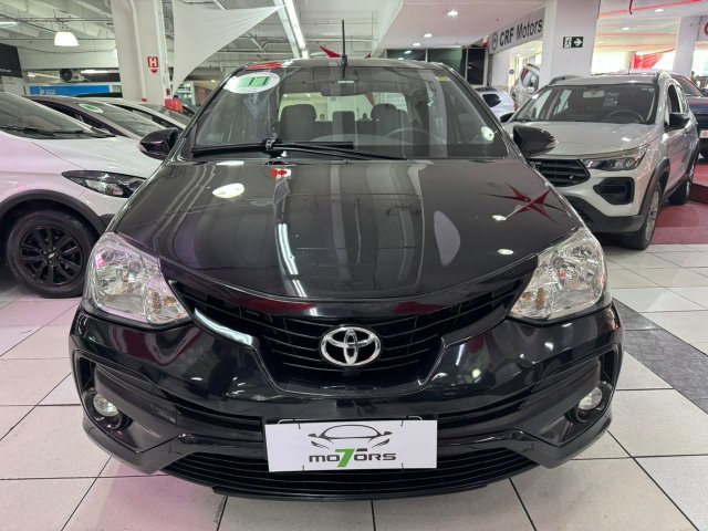 foto do veículo Toyota Etios   1.5 PLATINUM SEDAN 16V FLEX 4P AUTOMÁTICO