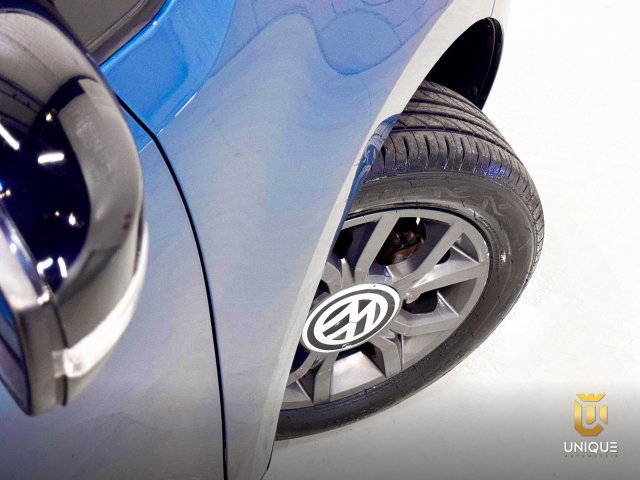 Volkswagen Up 1.0 MPI RUN UP 12V FLEX 4P MANUAL 2016/2017 azul à venda na Unique Automóveis em Indaiatuba — foto 5