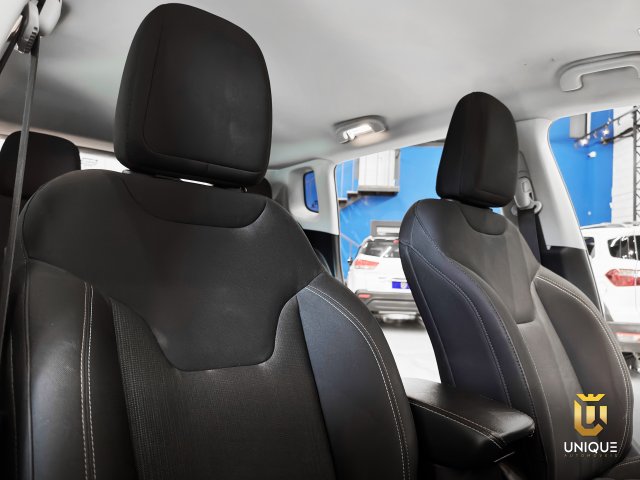 Jeep Compass 2.0 16V FLEX SPORT AUTOMÁTICO 2019/2020 branco à venda na Unique Automóveis em Indaiatuba — foto 19