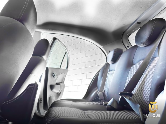 Nissan March 1.0 SV 12V FLEX 4P MANUAL 2014/2015 branco à venda na Unique Automóveis em Indaiatuba — foto 11