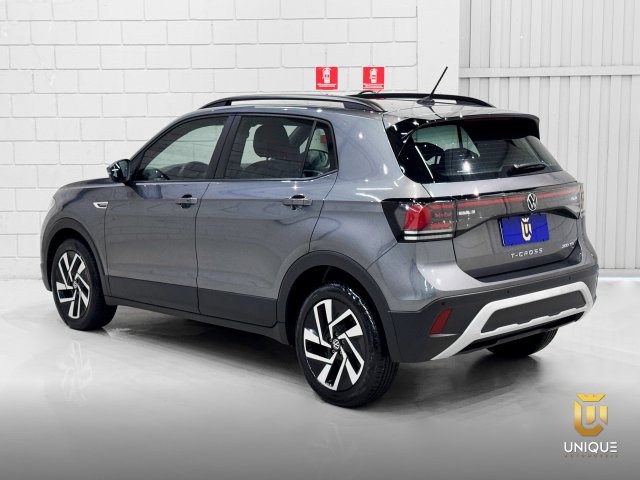 Volkswagen T-cross 1.0 200 TSI TOTAL FLEX AUTOMÁTICO 2024/2025 cinza à venda na Unique Automóveis em Indaiatuba — foto 9