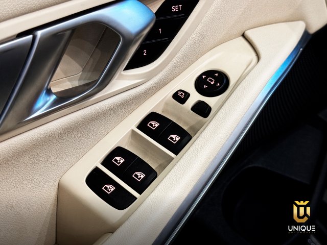 Bmw 320i 2.0 16V TURBO GASOLINA SPORT AUTOMÁTICO 2020 preto à venda na Unique Automóveis em Indaiatuba — foto 16