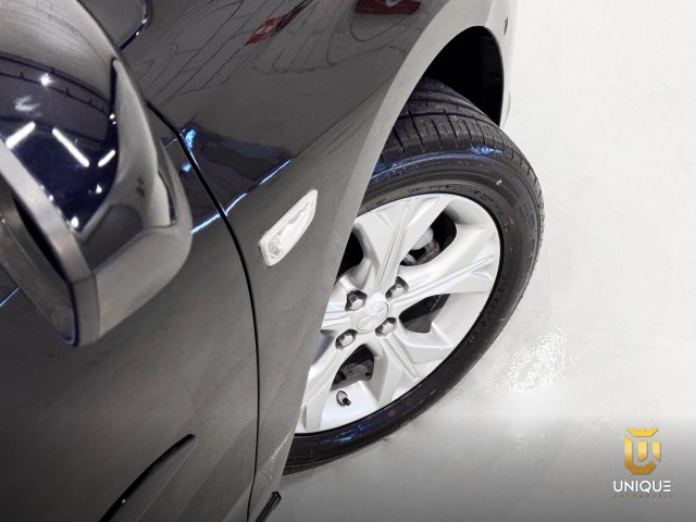 Chevrolet Onix 1.0 TURBO FLEX PLUS PREMIER AUTOMÁTICO 2022 preto à venda na Unique Automóveis em Indaiatuba — foto 4