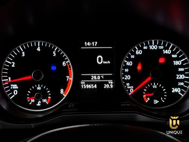 Volkswagen Fox 1.6 MSI TOTAL FLEX XTREME 4P MANUAL 2019 branco à venda na Unique Automóveis em Indaiatuba — foto 15