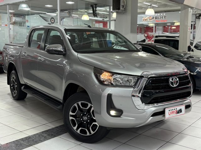 foto do veículo Toyota Hilux   2.8 D-4D TURBO DIESEL CD SRV 4X4 AUTOMÁTICO
