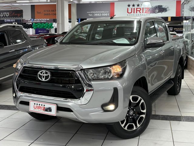 foto do veículo Toyota Hilux   2.8 D-4D TURBO DIESEL CD SRV 4X4 AUTOMÁTICO