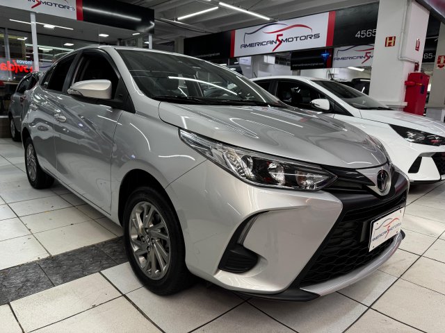 foto do veículo Toyota Yaris sedan   1.5 16V FLEX SEDAN XS MULTIDRIVE