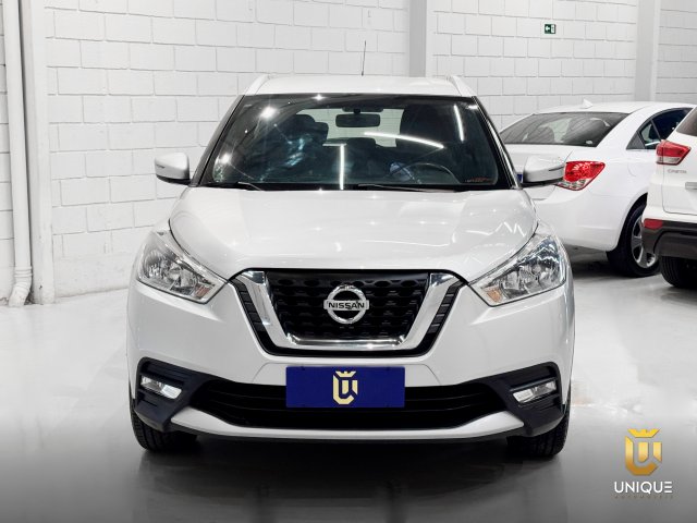 Nissan Kicks 1.6 16V FLEXSTART SV 4P XTRONIC 2017/2018 prata à venda na Unique Automóveis em Indaiatuba — foto 7