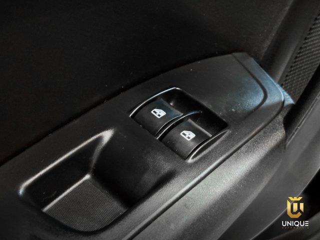 Fiat Argo 1.0 FIREFLY FLEX DRIVE MANUAL 2023 prata à venda na Unique Automóveis em Indaiatuba — foto 16