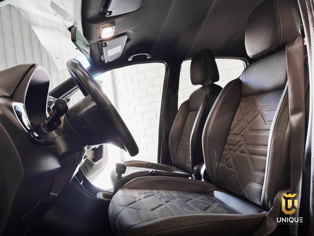 Fiat Strada 1.3 FIREFLY FLEX VOLCANO CD MANUAL 2021/2022 preto à venda na Unique Automóveis em Indaiatuba — foto 10