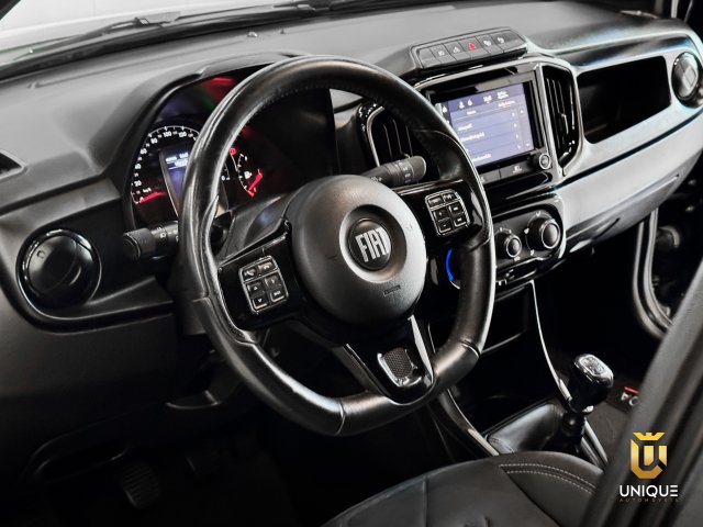 Fiat Strada 1.3 FIREFLY FLEX VOLCANO CD MANUAL 2021/2022 preto à venda na Unique Automóveis em Indaiatuba — foto 14