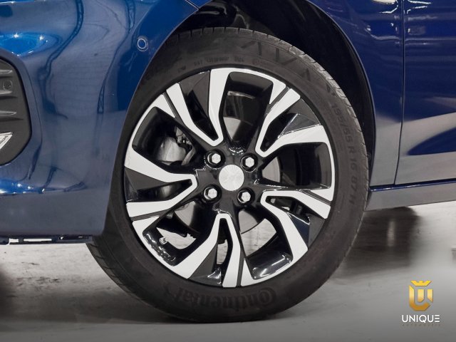 Chevrolet Onix 1.0 FLEX MANUAL 2024/2025 azul à venda na Unique Automóveis em Indaiatuba — foto 3