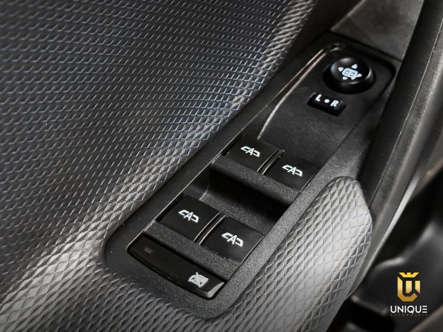 Chevrolet Tracker 1.0 TURBO FLEX PREMIER AUTOMÁTICO 2022/2023 preto à venda na Unique Automóveis em Indaiatuba — foto 16