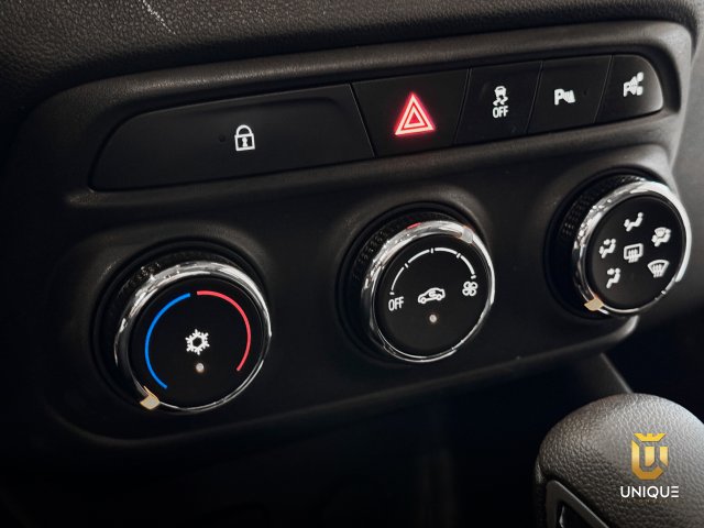 Chevrolet Tracker 1.0 TURBO FLEX PREMIER AUTOMÁTICO 2022/2023 preto à venda na Unique Automóveis em Indaiatuba — foto 18