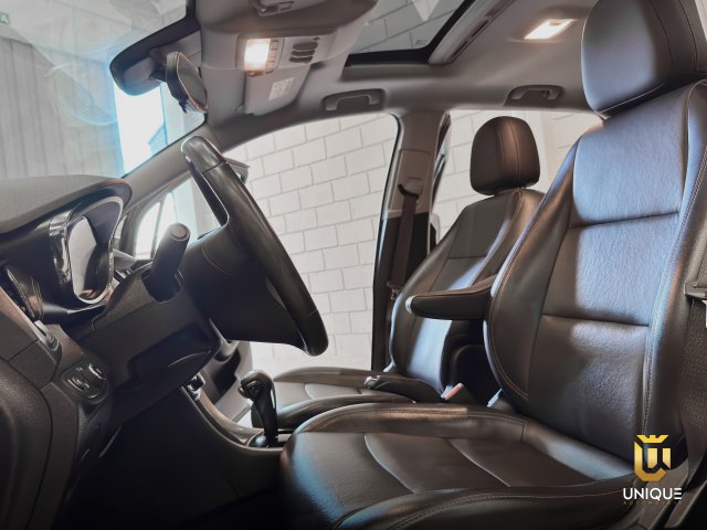 Chevrolet Tracker 1.4 16V TURBO FLEX PREMIER AUTOMÁTICO 2018 cinza à venda na Unique Automóveis em Indaiatuba — foto 10