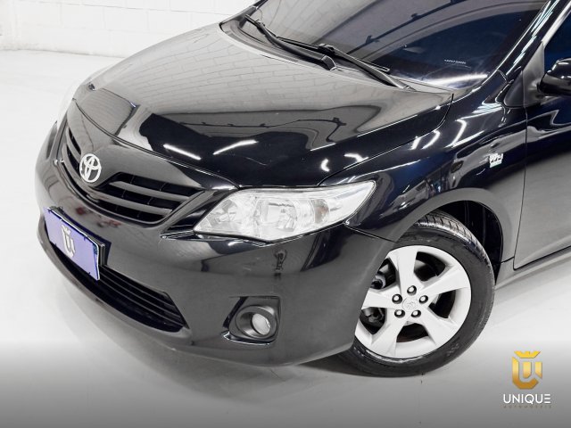 Toyota Corolla 2.0 XEI 16V FLEX 4P AUTOMÁTICO 2012/2013 preto à venda na Unique Automóveis em Indaiatuba — foto 3
