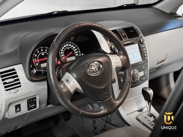 Toyota Corolla 2.0 XEI 16V FLEX 4P AUTOMÁTICO 2012/2013 preto à venda na Unique Automóveis em Indaiatuba — foto 15