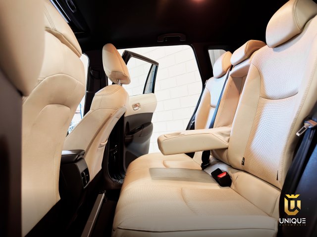 Toyota Corolla Cross 1.8 VVT-I HYBRID FLEX XRV CVT 2022/2023 preto à venda na Unique Automóveis em Indaiatuba — foto 11