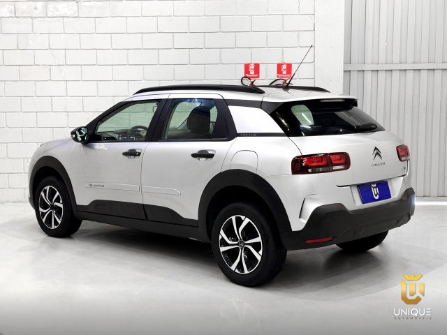 Citroën C4 Cactus 1.6 VTI 120 FLEX LIVE MANUAL 2018/2019 prata à venda na Unique Automóveis em Indaiatuba — foto 9