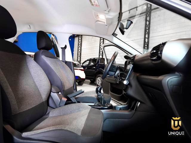 Citroën C4 Cactus 1.6 VTI 120 FLEX LIVE MANUAL 2018/2019 prata à venda na Unique Automóveis em Indaiatuba — foto 12