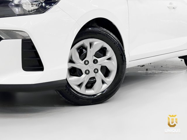 Hyundai Hb20s 1.0 12V FLEX COMFORT PLUS MANUAL 2023/2024 branco à venda na Unique Automóveis em Indaiatuba — foto 3