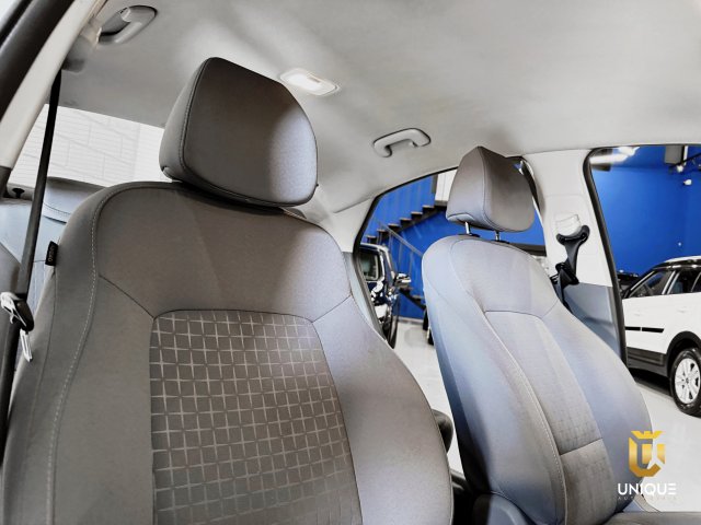 Hyundai Hb20s 1.0 12V FLEX COMFORT PLUS MANUAL 2023/2024 branco à venda na Unique Automóveis em Indaiatuba — foto 12