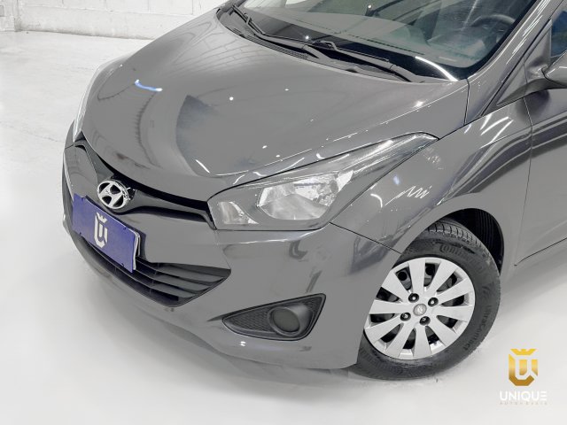 Hyundai Hb20s 1.0 COMFORT PLUS 12V FLEX 4P MANUAL 2014/2015 cinza à venda na Unique Automóveis em Indaiatuba — foto 4