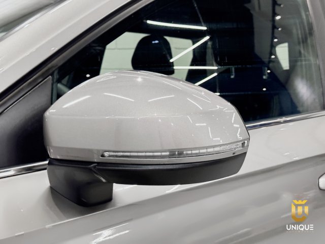 Volkswagen Taos 1.4 250 TSI TOTAL FLEX HIGHLINE AUTOMÁTICO 2024 bege à venda na Unique Automóveis em Indaiatuba — foto 6