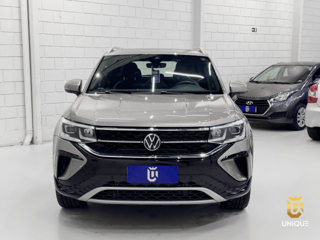 Volkswagen Taos 1.4 250 TSI TOTAL FLEX HIGHLINE AUTOMÁTICO 2024 bege à venda na Unique Automóveis em Indaiatuba — foto 8