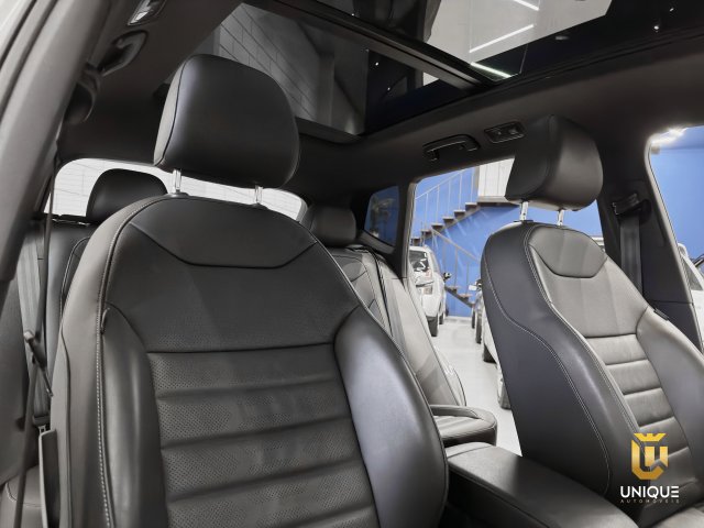 Volkswagen Taos 1.4 250 TSI TOTAL FLEX HIGHLINE AUTOMÁTICO 2024 bege à venda na Unique Automóveis em Indaiatuba — foto 14