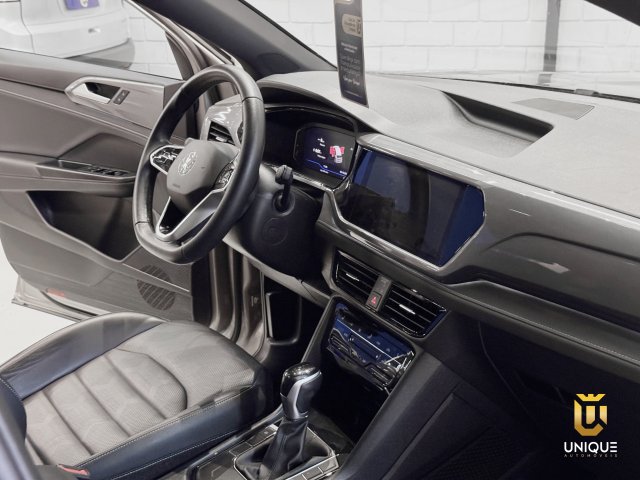 Volkswagen Taos 1.4 250 TSI TOTAL FLEX HIGHLINE AUTOMÁTICO 2024 bege à venda na Unique Automóveis em Indaiatuba — foto 15