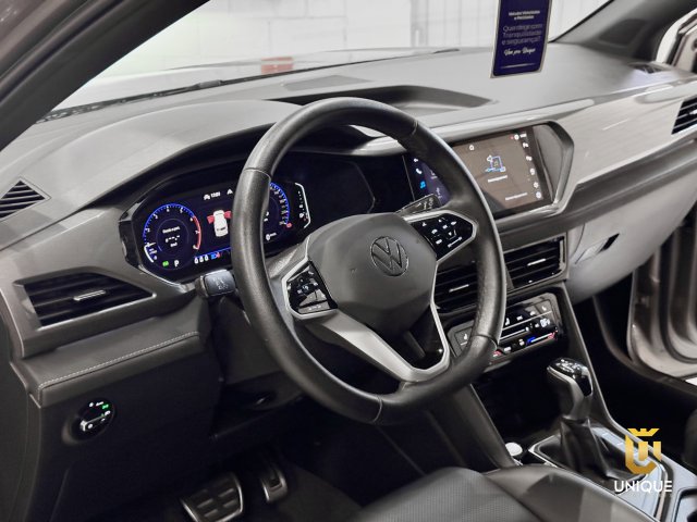 Volkswagen Taos 1.4 250 TSI TOTAL FLEX HIGHLINE AUTOMÁTICO 2024 bege à venda na Unique Automóveis em Indaiatuba — foto 16