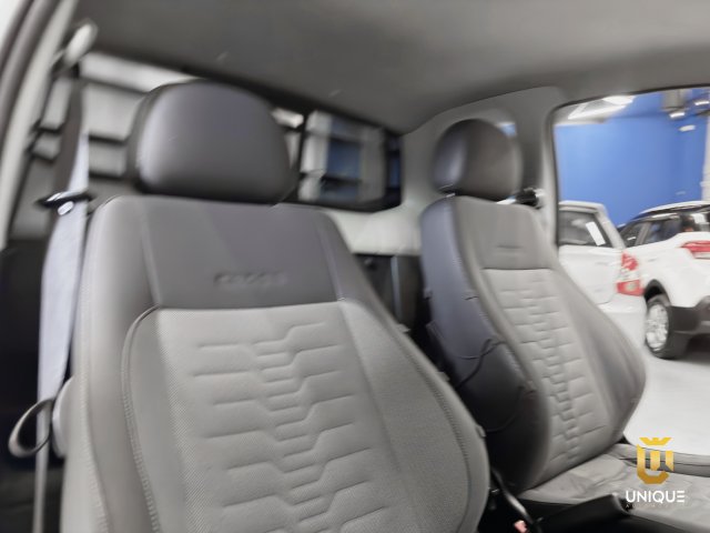 Volkswagen Saveiro 1.6 CROSS CE 8V FLEX 2P MANUAL 2012/2013 branco à venda na Unique Automóveis em Indaiatuba — foto 12