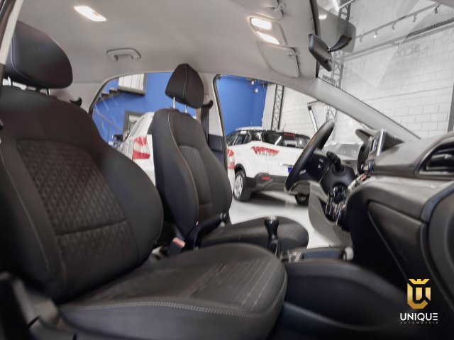 Hyundai Hb20 1.0 12V FLEX COMFORT PLUS MANUAL 2024/2025 prata à venda na Unique Automóveis em Indaiatuba — foto 12
