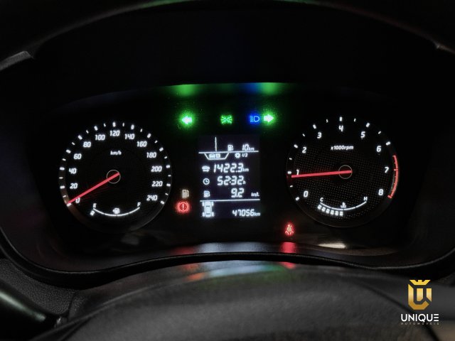 Hyundai Hb20 1.0 12V FLEX COMFORT PLUS MANUAL 2024/2025 prata à venda na Unique Automóveis em Indaiatuba — foto 17