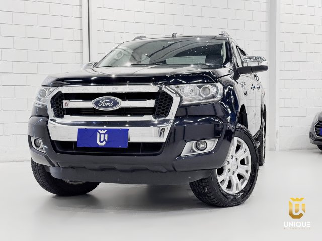 Ford Ranger 3.2 XLT 4X4 CD 20V DIESEL 4P AUTOMÁTICO 2017/2018 preto à venda na Unique Automóveis em Indaiatuba — foto 2