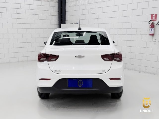 Chevrolet Onix 1.0 TURBO FLEX PLUS LT MANUAL 2023 branco à venda na Unique Automóveis em Indaiatuba — foto 8
