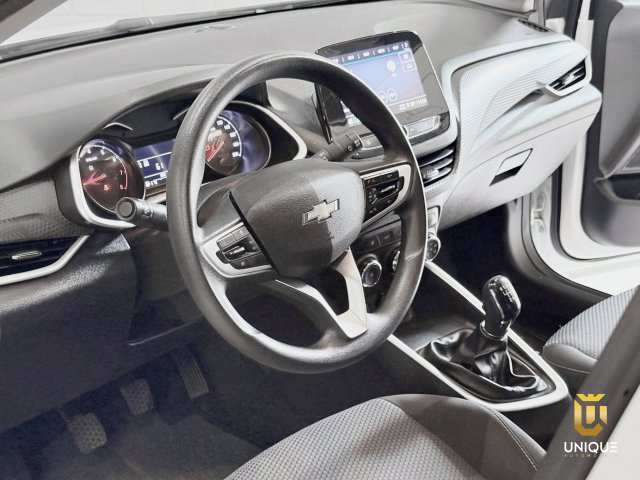 Chevrolet Onix 1.0 TURBO FLEX PLUS LT MANUAL 2023 branco à venda na Unique Automóveis em Indaiatuba — foto 36